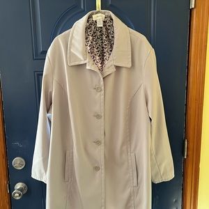 Very nice jacket knee Length would be great with a cocktail dress or to church